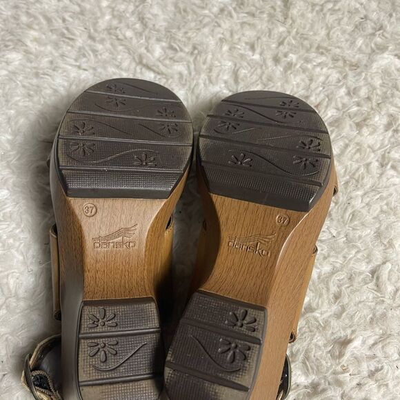 Dansko leather Brown wedge straps sandals EUR SZ37 - Picture 10 of 10
